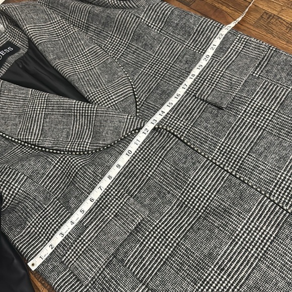Plaid wool blend Coat classic black and white size Large NWT - Picture 9 of 16